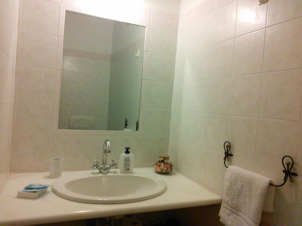 B&B Da Anna Bosa Habitación foto